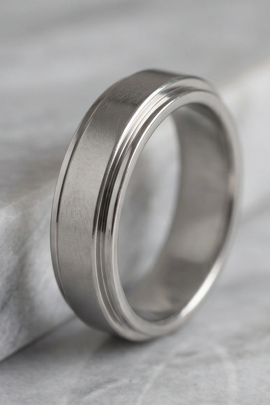 Classic Silver Matte Base Spinner Ring