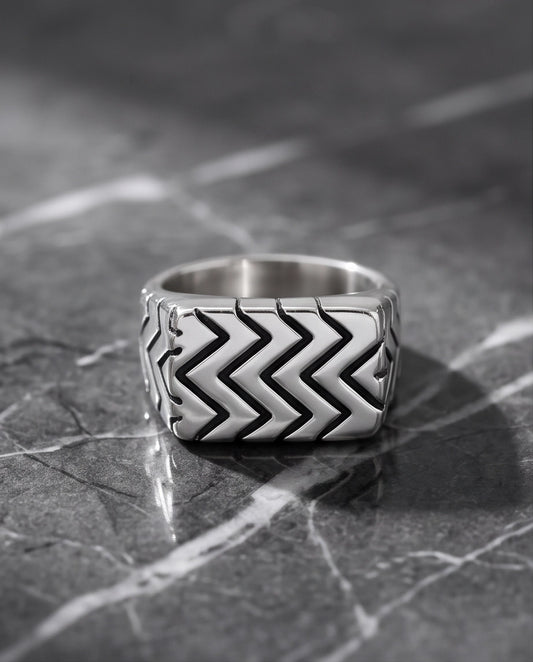 Geometric Zig-Zag Tire Tread Ring