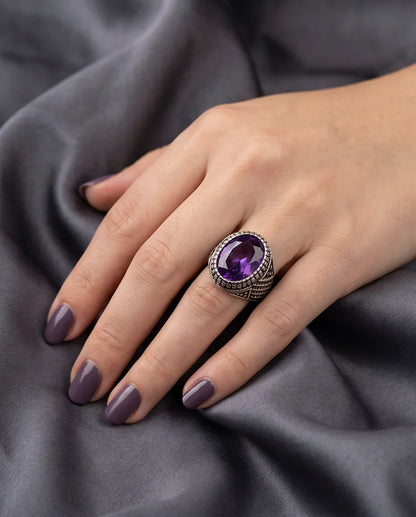 Imperial Amethyst Sovereign Signet Ring