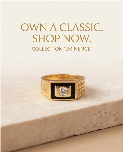 Centered Clear Gemstone Onyx Frame Lattice Gold Ring