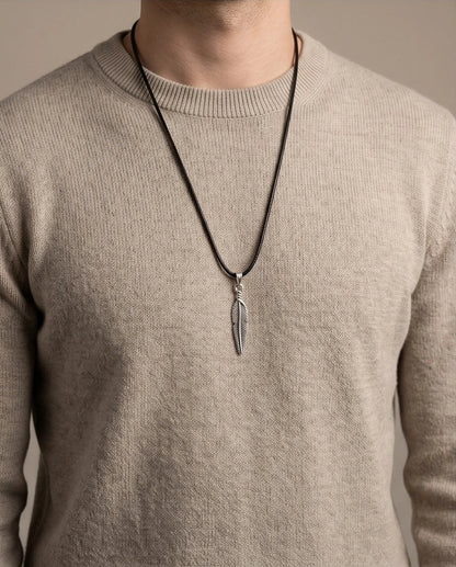 Silver Retro Feather Pendant Necklace