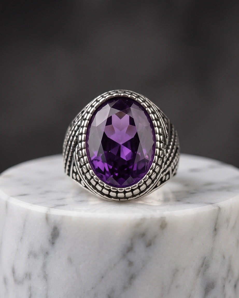 Imperial Amethyst Sovereign Signet Ring