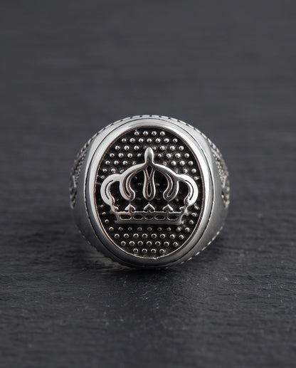 Royal Crest Stippled Signet Silver Ring