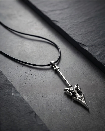 Spearhead Arrow Pendant Necklace