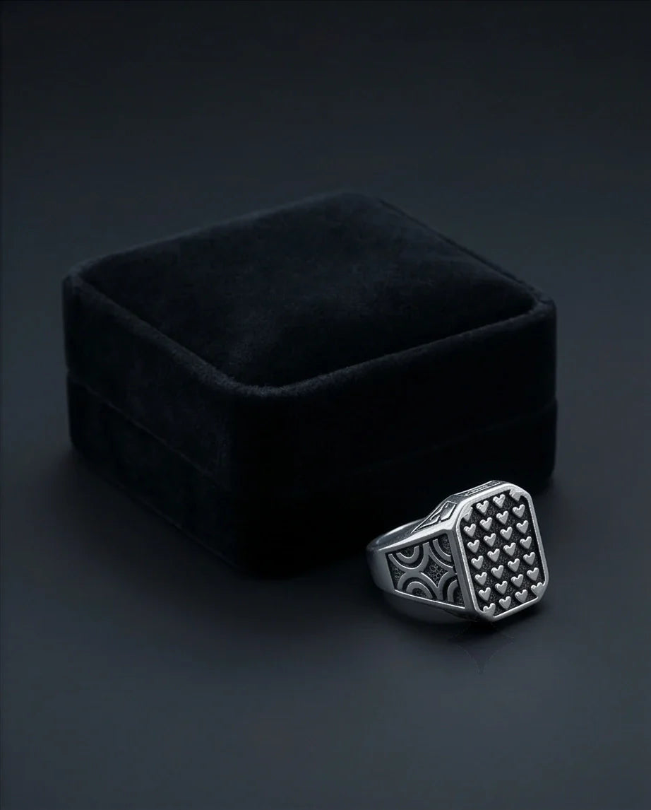 Vintage Sterling Silver Micro-Heart Lattice Signet Ring