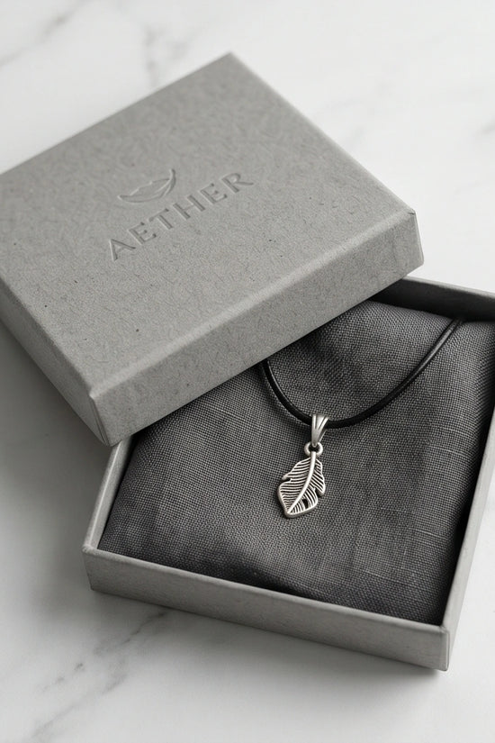 Silver Detailed Plume Feather Necklace