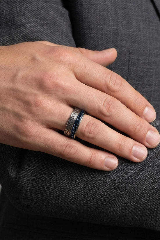 Modern Greek Key Blue Chain Spinner Ring
