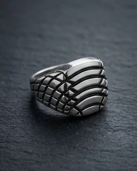 Vintage Sterling Silver Celtic Armor Wing Signet Ring