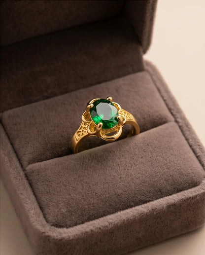 Golden Verdant Emerald Filigree Ring