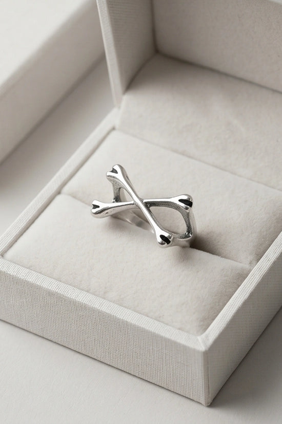 Gothic Sterling Silver Crossed Bones Ring
