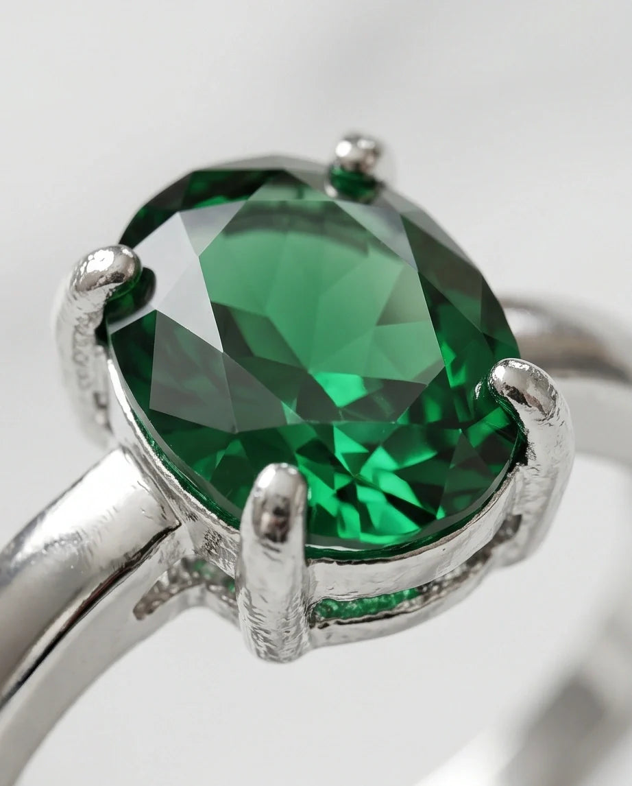 Sterling Silver Oval-Cut Green Emerald Solitaire Ring