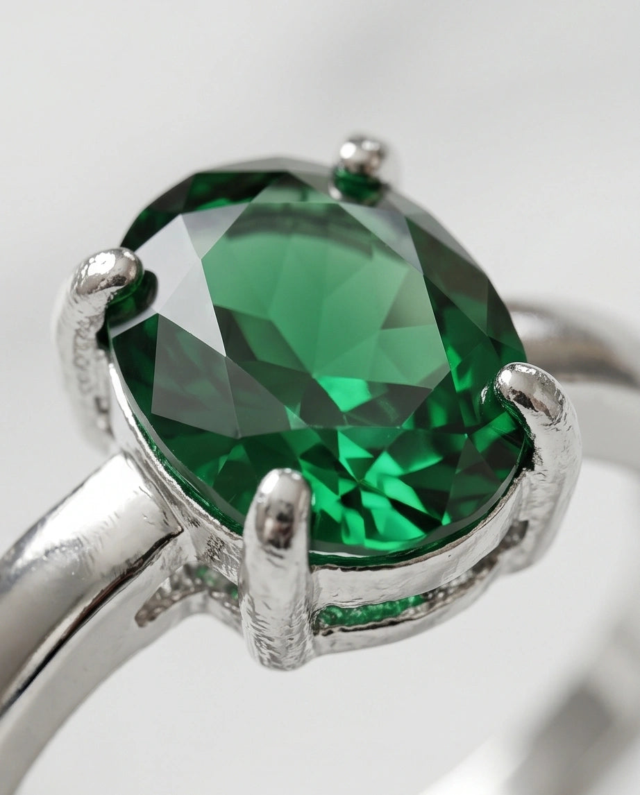 Sterling Silver Oval-Cut Green Emerald Solitaire Ring
