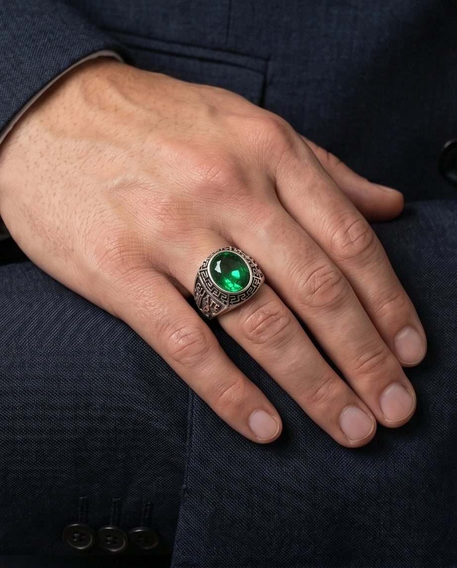 Vintage Emerald Green Military Signet Ring
