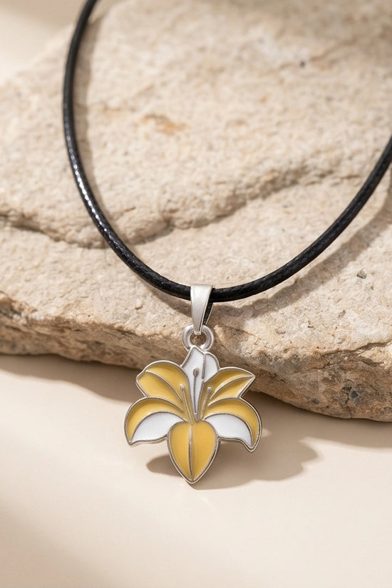 Elegant Pastel Yellow and White Lily Enamel Pendant Necklace