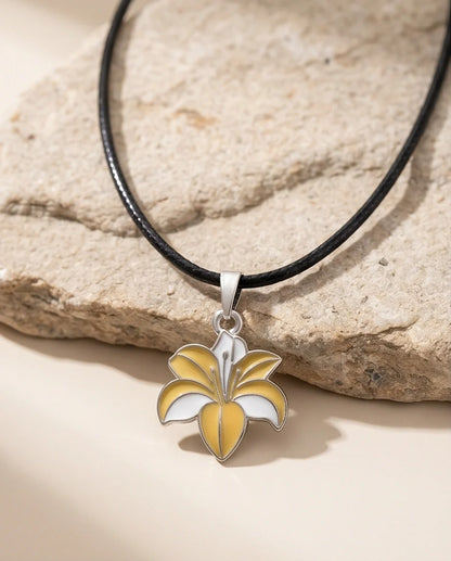 Elegant Pastel Yellow and White Lily Enamel Pendant Necklace
