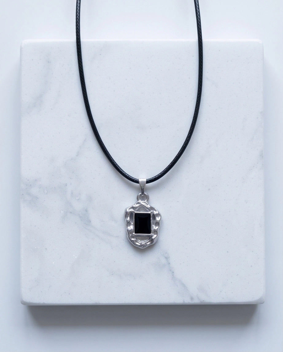 Liquid Metal Rectangular Black Gemstone Necklace