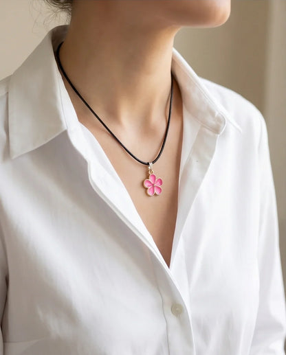 Gold and Pink Flower Pendant Necklace