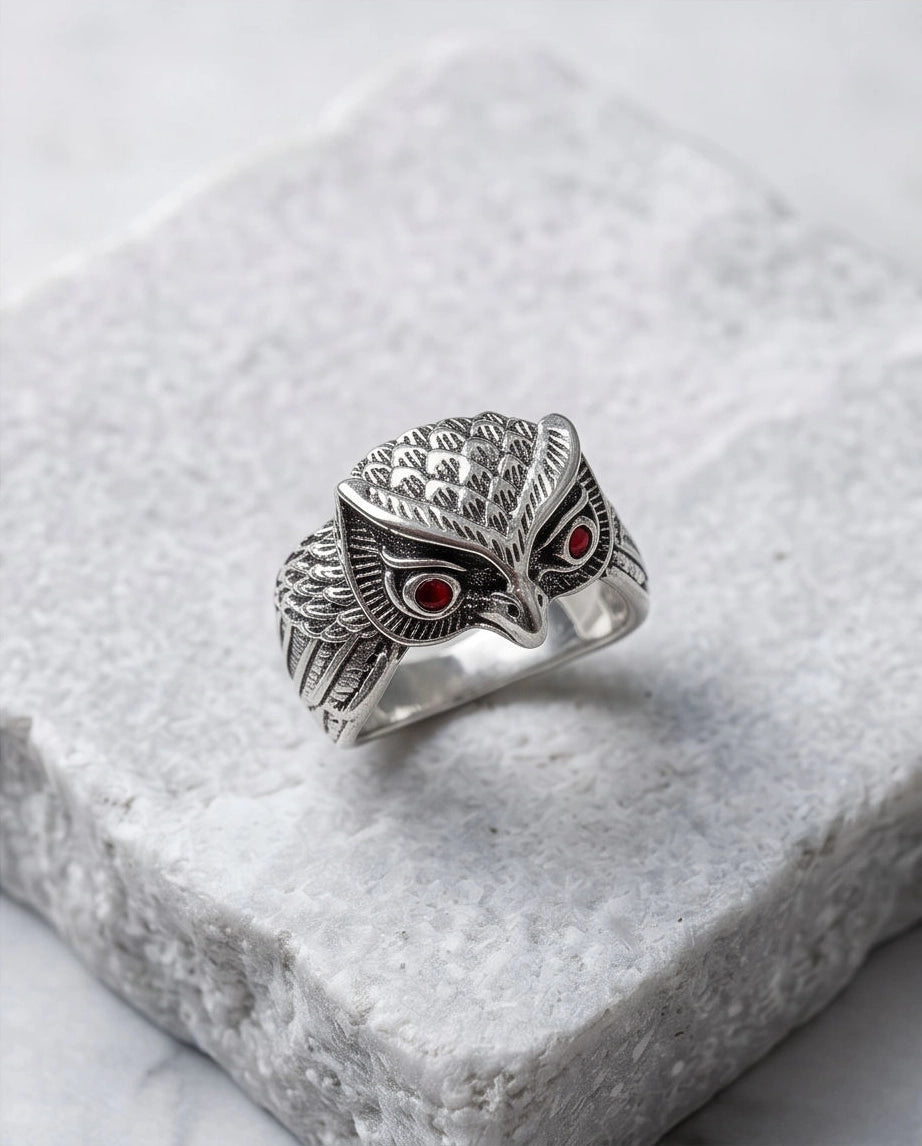Ruby-Eyed Sculpted Owl Wing Ring