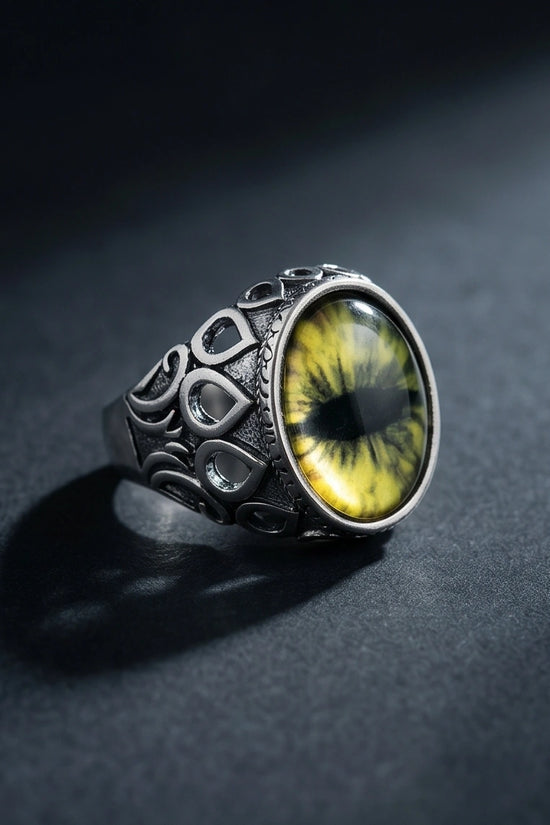 Vintage Sterling Silver Gothic Owl's Eye Statement Ring