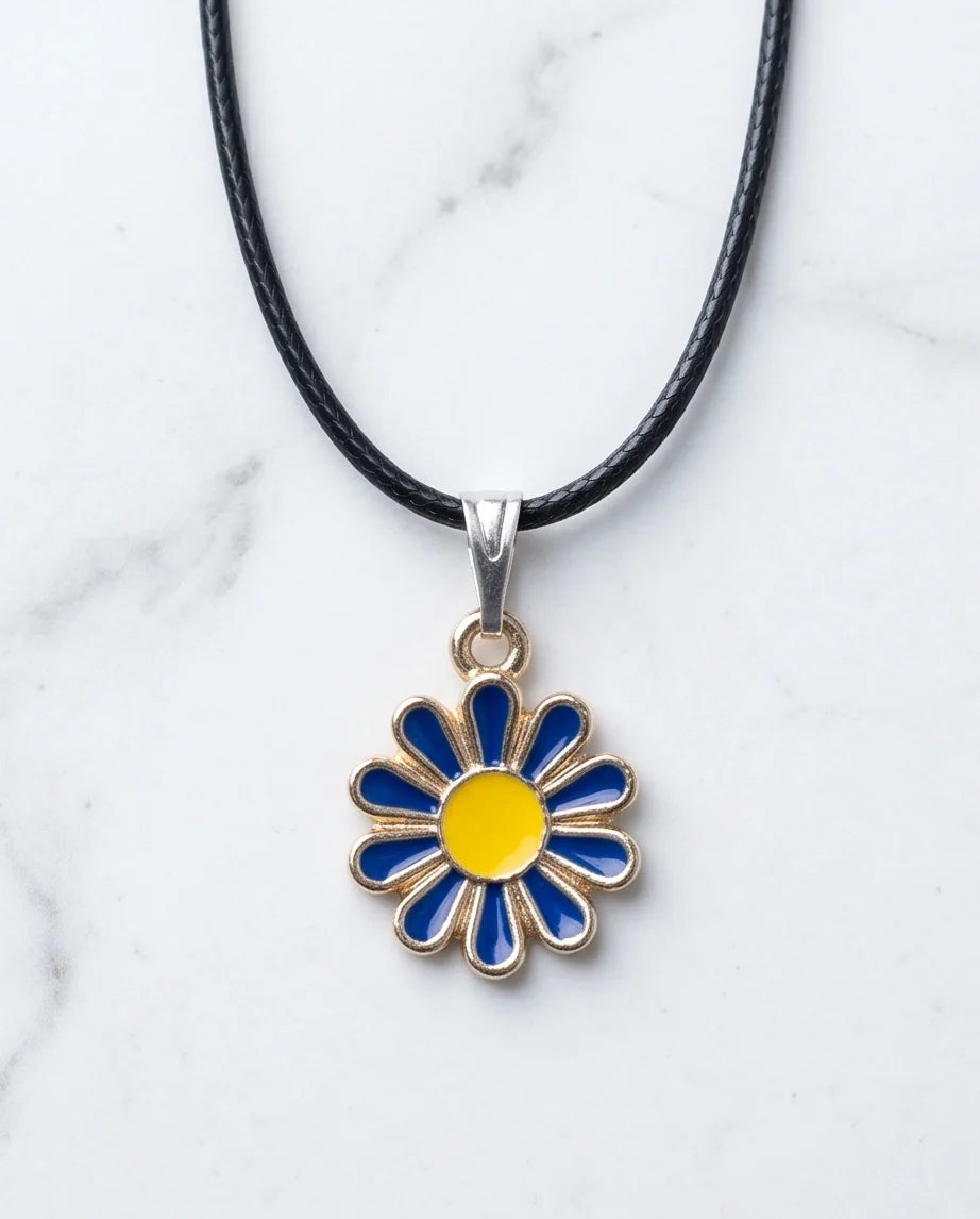Midnight Blue Daisy Pendant