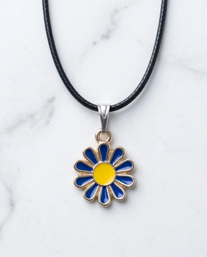 Midnight Blue Daisy Pendant