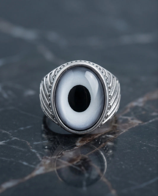 Vintage Sterling Silver Silver-Gray Wolf's Eye Statement Ring