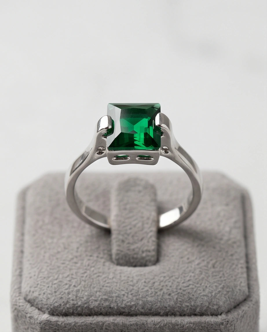 Sterling Silver Princess-Cut Deep Green Emerald Solitaire Ring