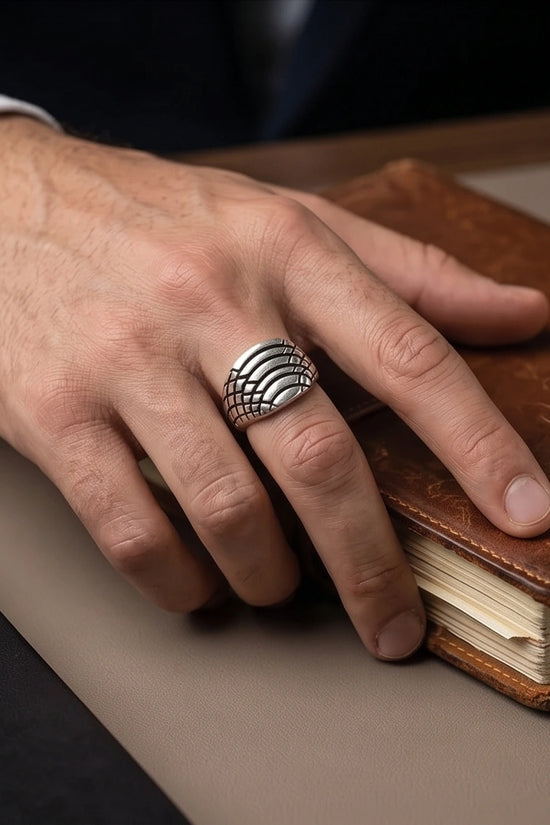 Vintage Sterling Silver Celtic Armor Wing Signet Ring