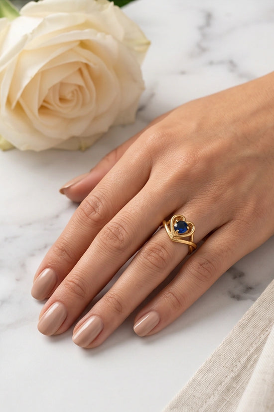 14K Gold Sapphire Heart-Shaped Openwork Ring
