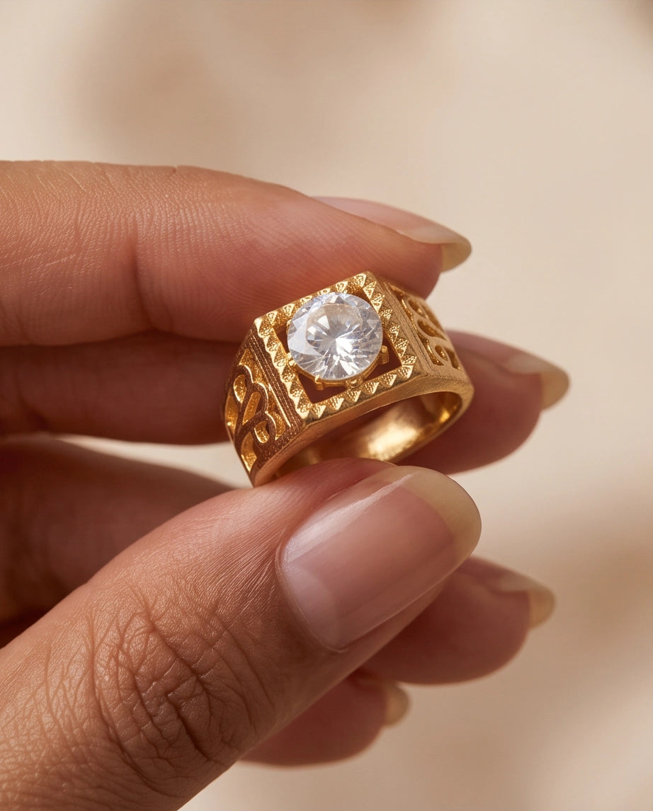 Brilliant Round Cut Sawtooth Filigree Scroll Gold Ring