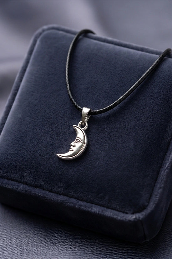 Silver Vintage Crescent Moon Face Necklace