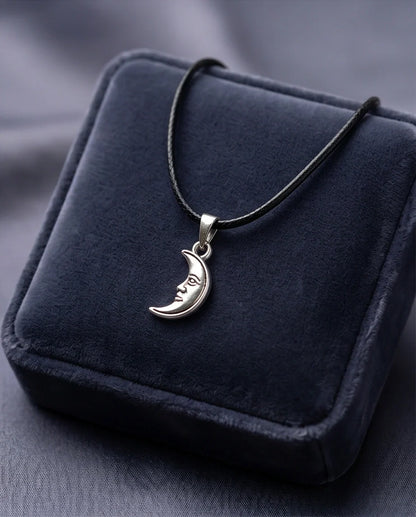 Silver Vintage Crescent Moon Face Necklace