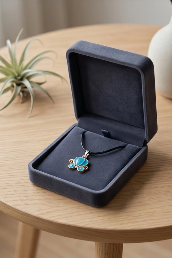 Gold and Turquoise Royal Carriage Necklace