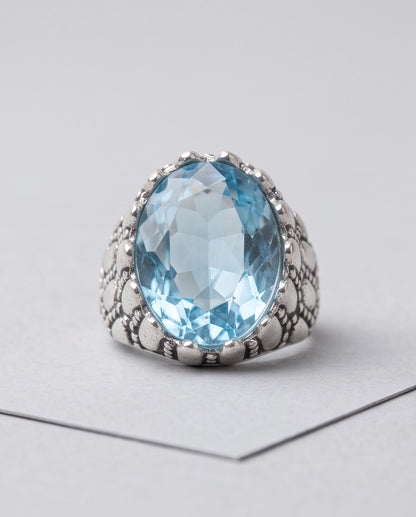 Ice Blue Oval-Cut Gemstone Scaled Bezel Silver Ring