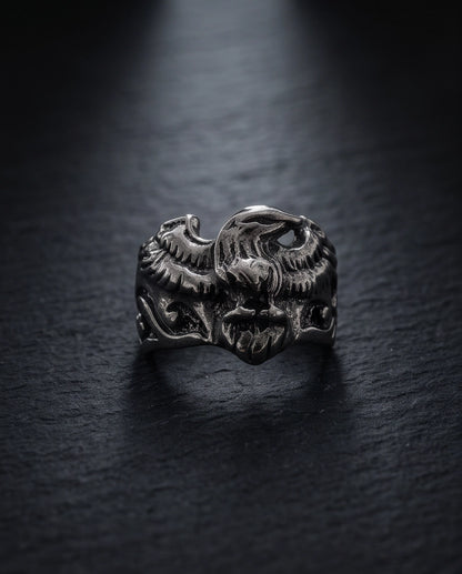 Majestic Winged Eagle Bas-Relief Silver Ring