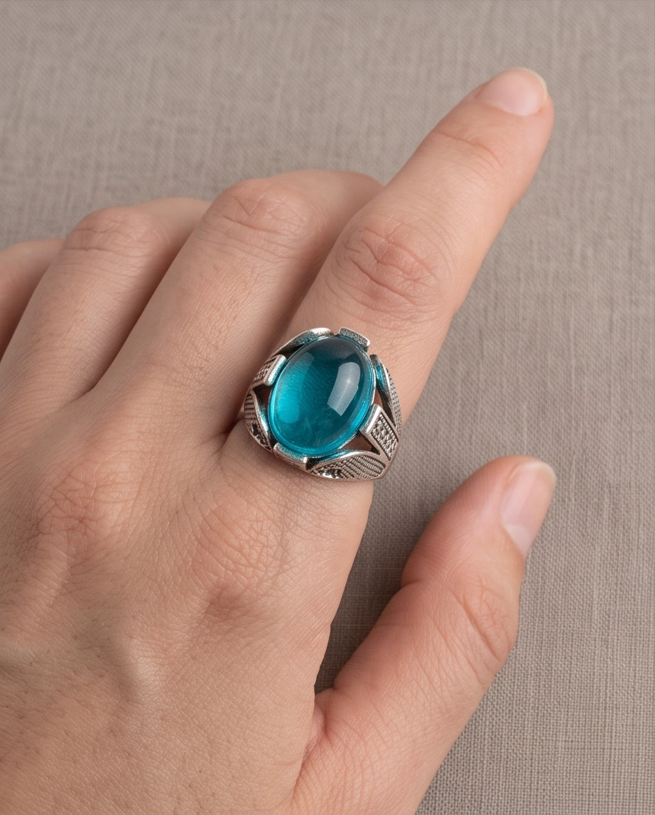 Cerulean Zenith Stippled Signet Ring