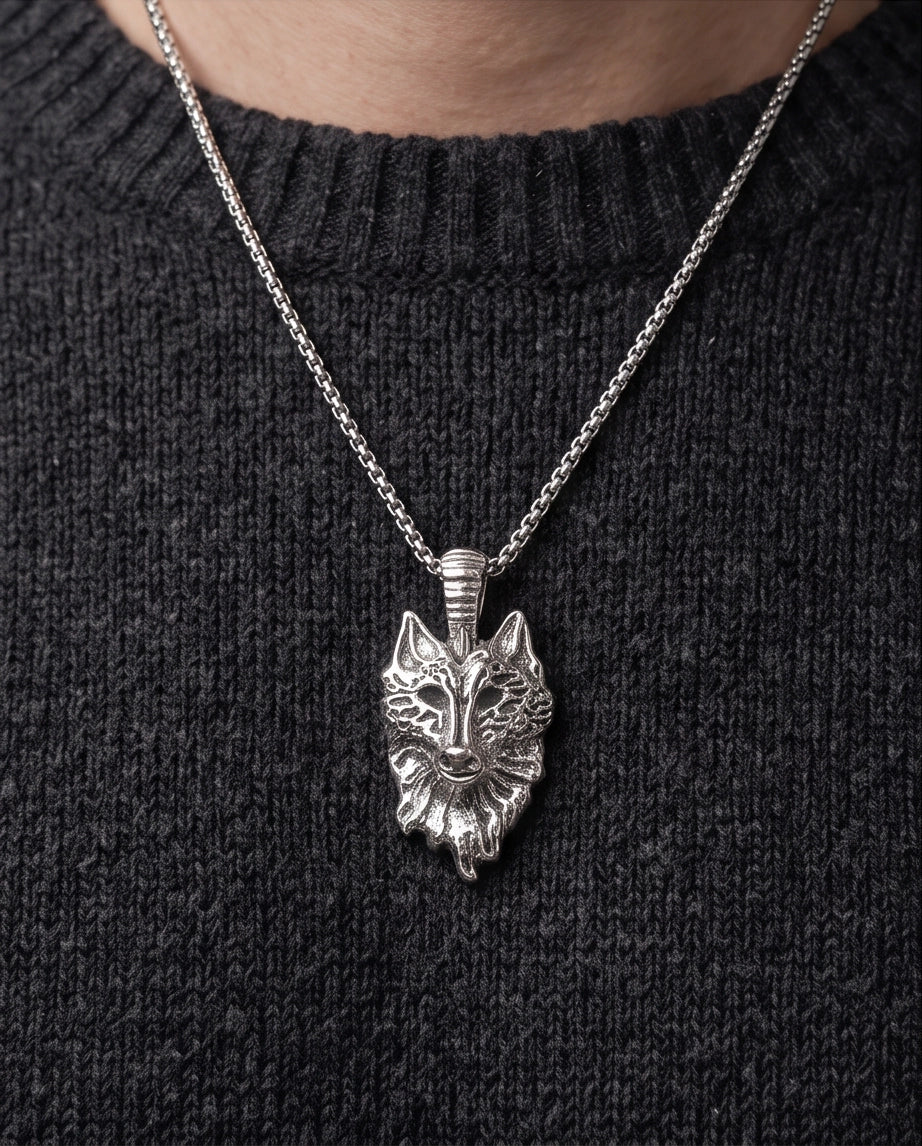 Silver Sculpted Wolf Head Pendant Necklace
