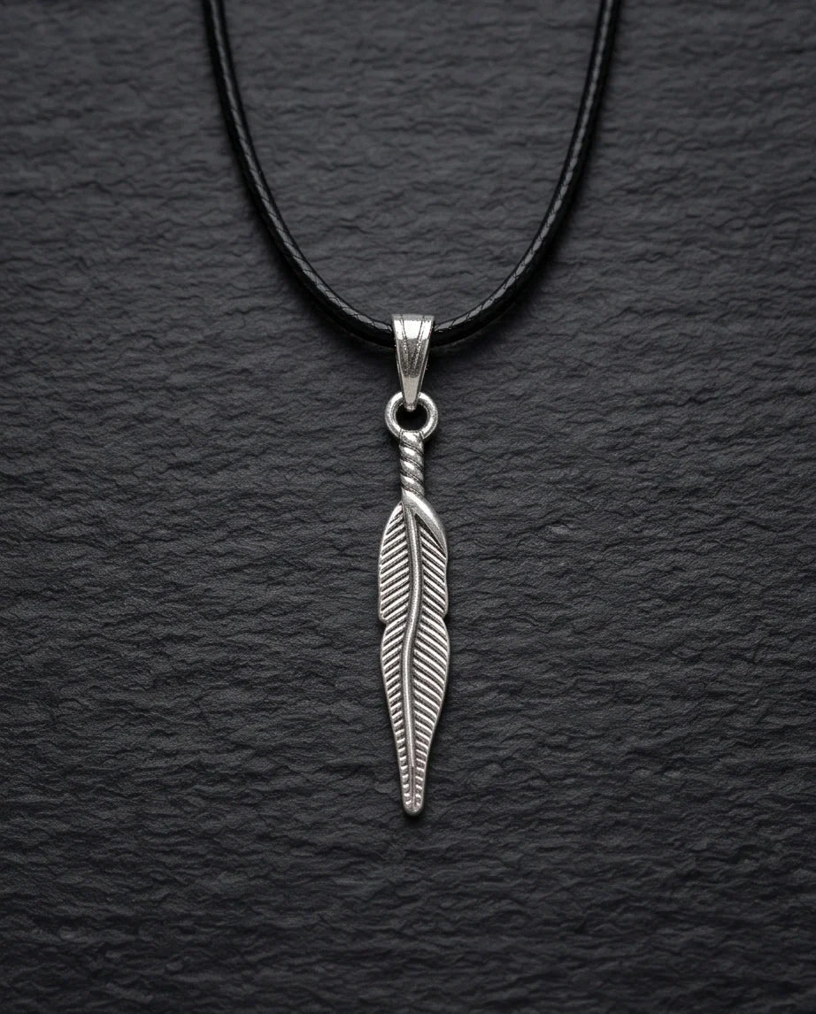 Silver Retro Feather Pendant Necklace