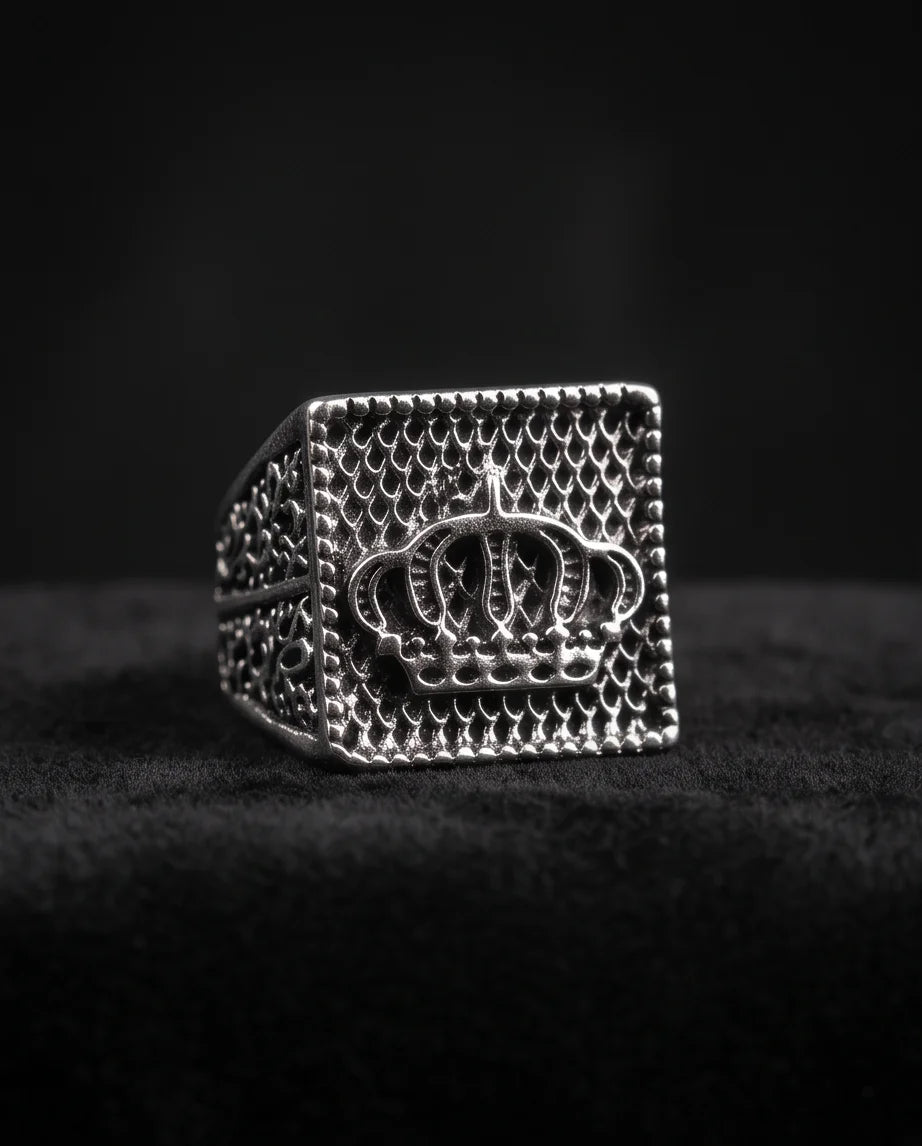 Royal Crown Mesh Square Signet Silver Ring