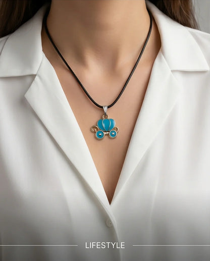 Gold and Turquoise Royal Carriage Necklace