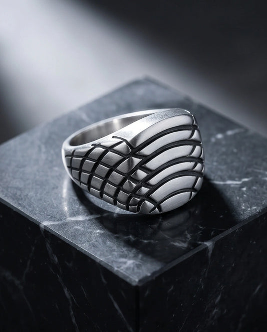 Vintage Sterling Silver Celtic Armor Wing Signet Ring