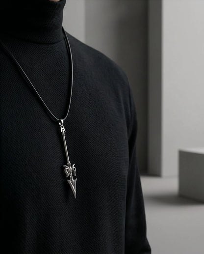 Spearhead Arrow Pendant Necklace
