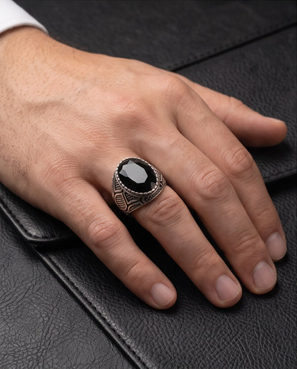 Black Gemstone Beaded Bezel Scale-Lattice Silver Ring