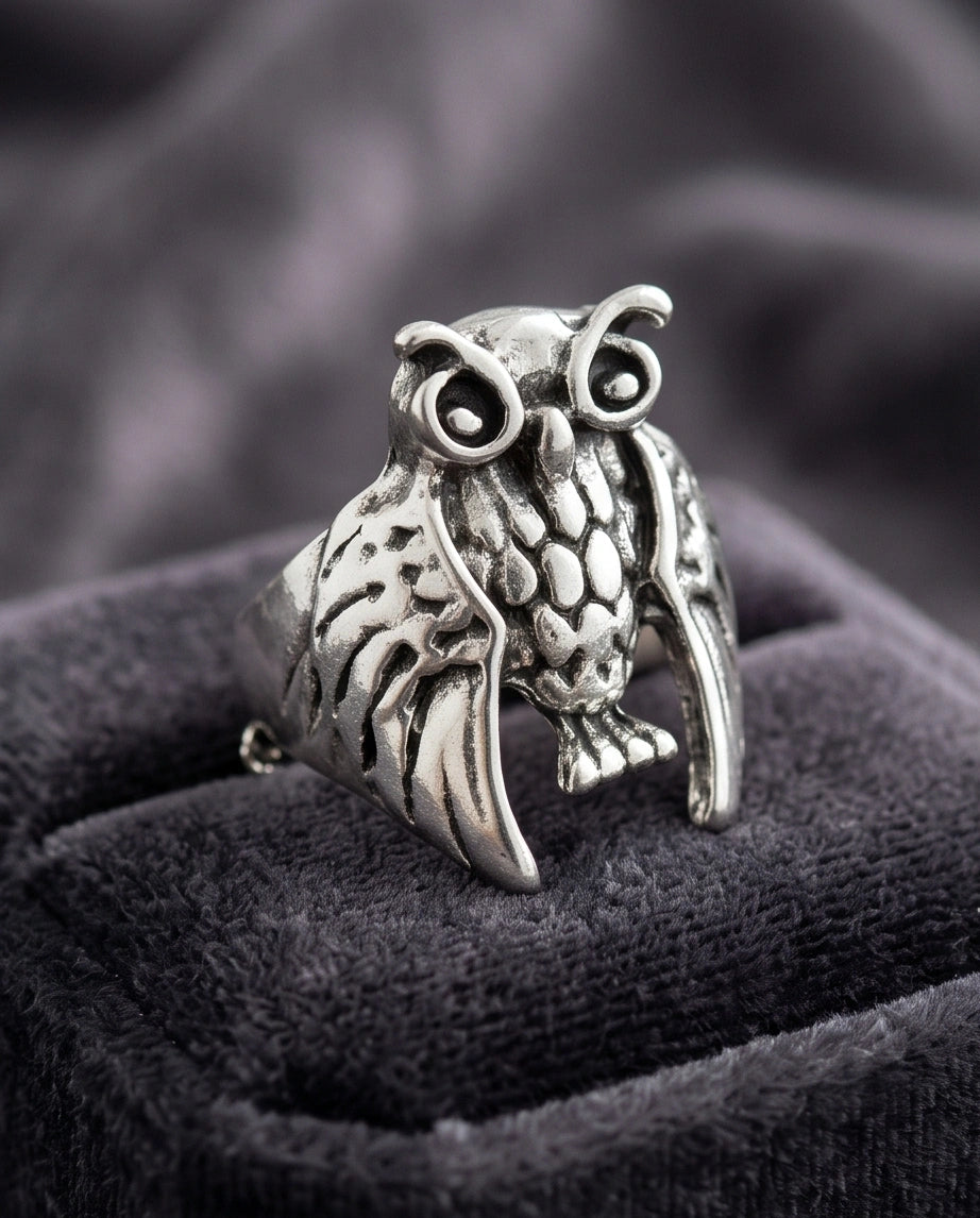 Vintage Silver Oxidized Owl Wisdom Statement Ring