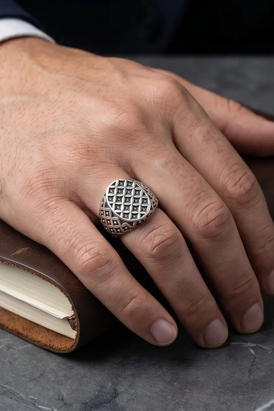 Vintage Sterling Silver Quadfoil Geometric Signet Ring