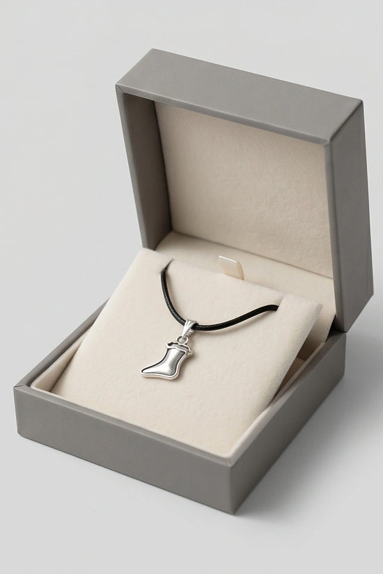 Silver Retro Stocking Pendant Necklace