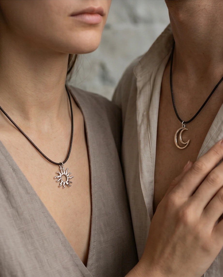 2pcs Celestial Sun and Moon Matching Pendant Necklaces Set
