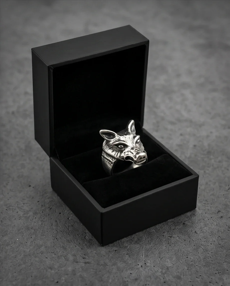 Vintage Silver Oxidized Wolf Head Viking Statement Ring