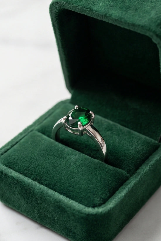 Sterling Silver Oval-Cut Green Emerald Solitaire Ring