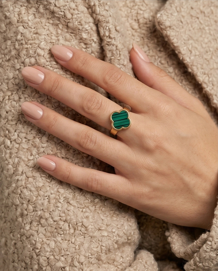 Golden Malachite Clover Minimalist Ring